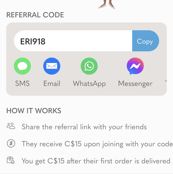 Brand new Le Chateau strappy heels - Picture 5 of 5